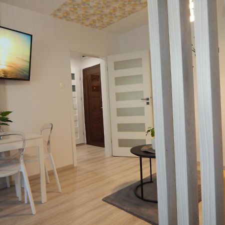 Pisztacia 2020 Apartman Kazincbarcika Luaran gambar